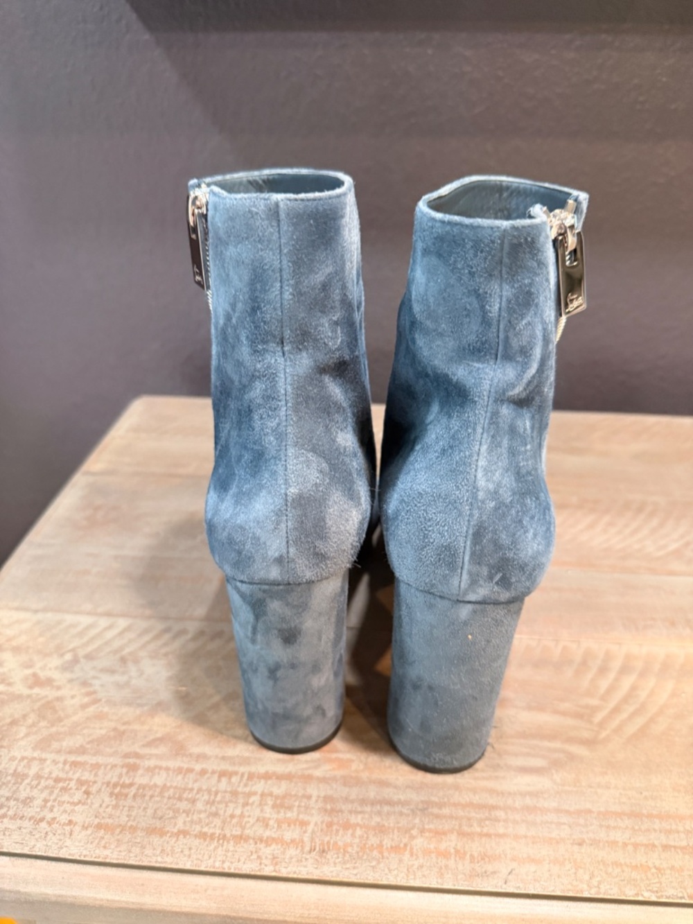 Christian Louboutin Size 41 - Picture 3 of 4